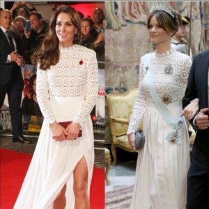 Self Portrait Pleated Crochet Floral Maxi Dress Off White Size 2